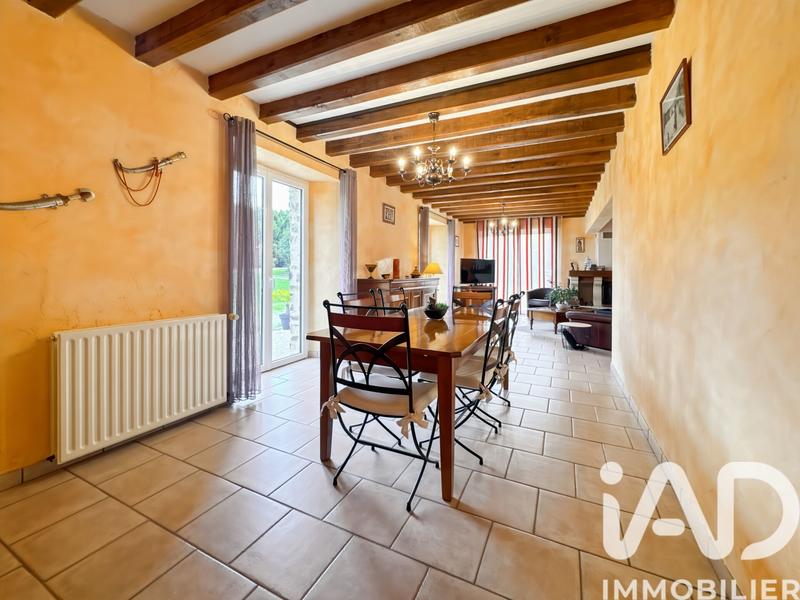 Maison - 176 m² - 7 pièces