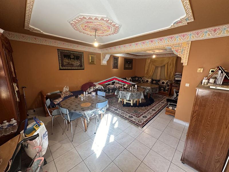 Maison contemporaine - 151 m² - 6 pièces