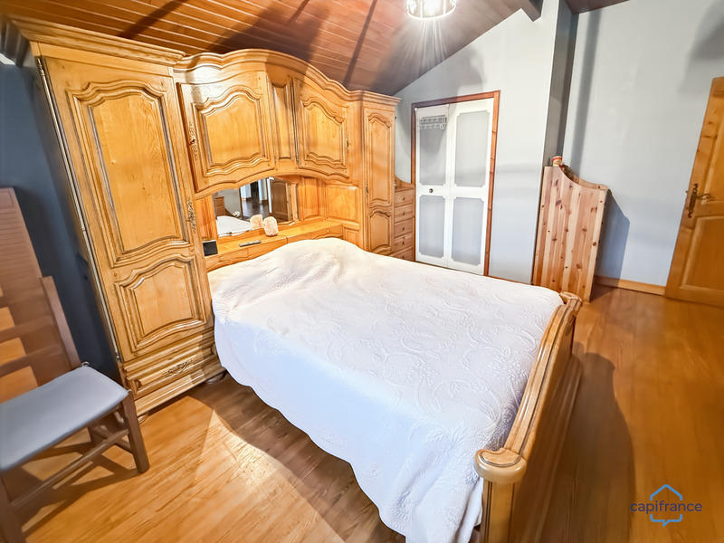 Maison - 110 m² - 4 pièces