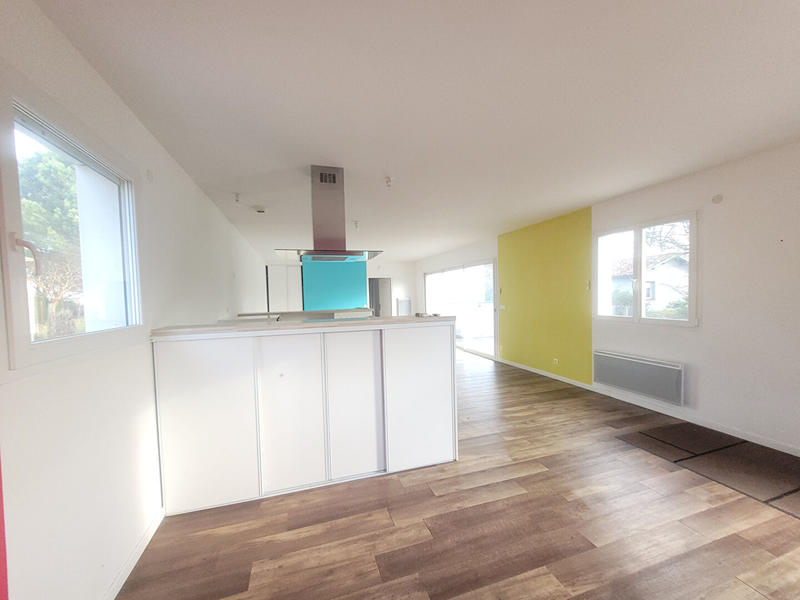 Maison - 100 m² - 4 pièces