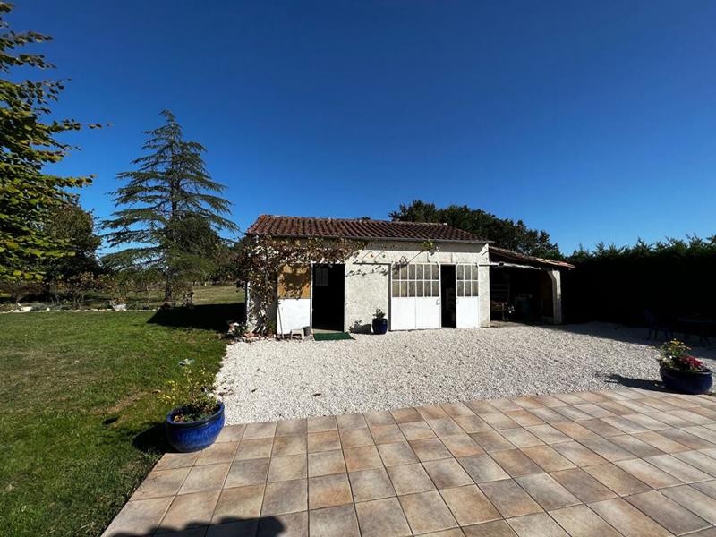 Pavillon - 110 m² - 5 pièces