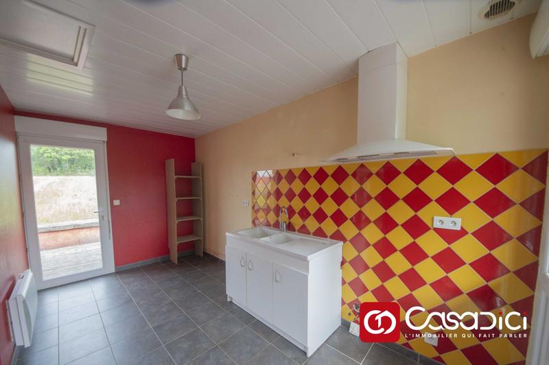 Maison - 96 m² - 5 pièces