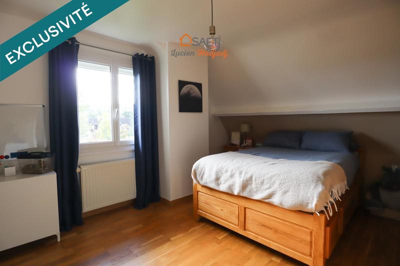 Maison - 170 m² - 9 pièces