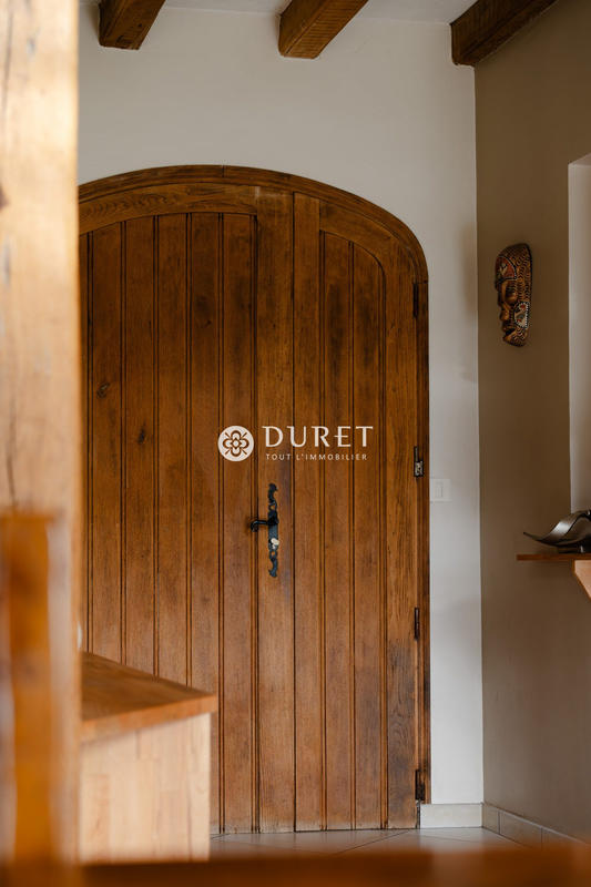 Maison ancienne - 208 m² - 6 pièces