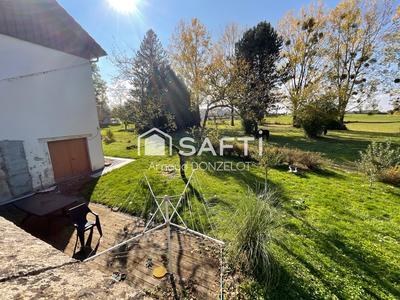 Maison - 180 m² - 6 pièces