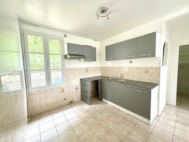 Appartement - 72 m² - 4 pièces