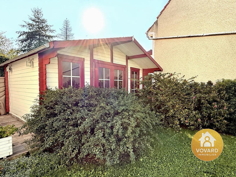 Maison - 111 m² - 5 pièces