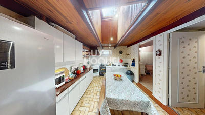 Maison - 150 m² - 5 pièces