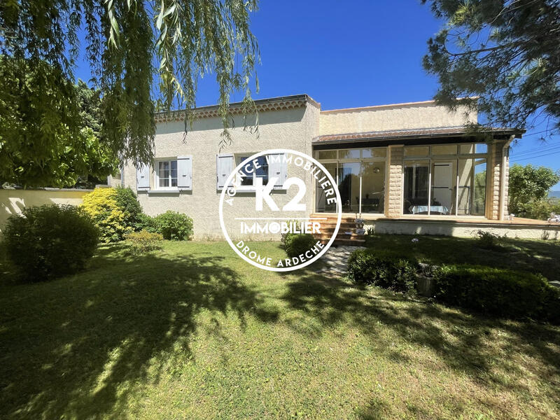 Villa - 172 m² - 4 pièces