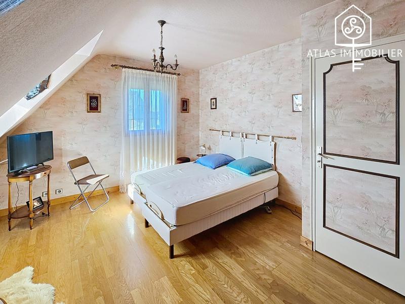 Maison - 130 m² - 6 pièces