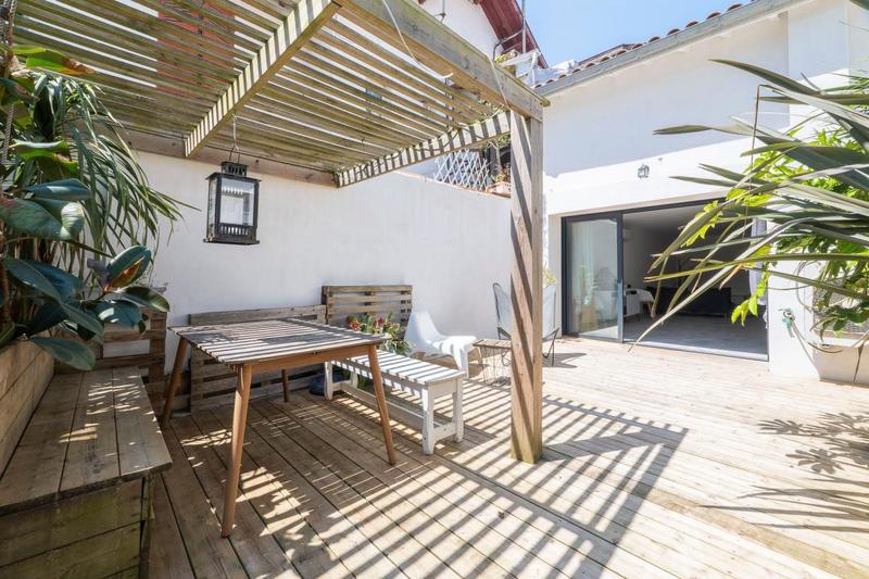 Maison - 186 m² - 5 pièces