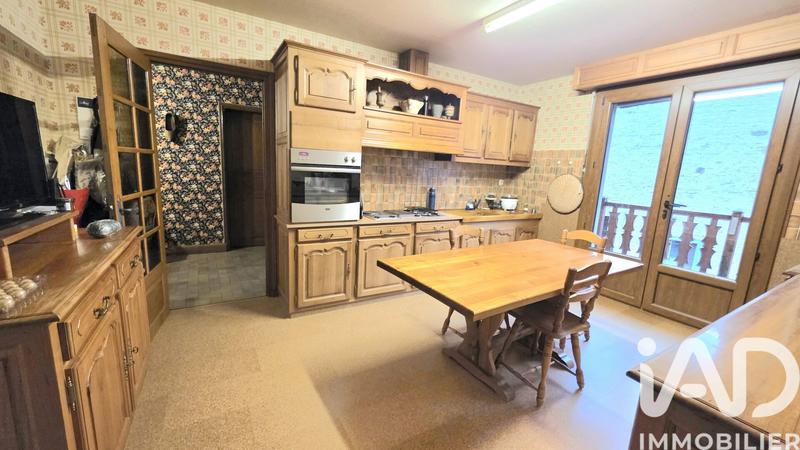 Maison - 163 m² - 7 pièces