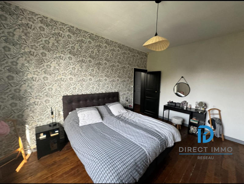 Maison - 340 m² - 10 pièces