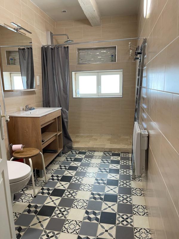 Appartement ancien - 66 m² - 3 pièces