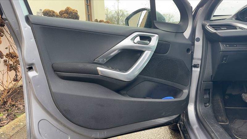 Peugeot 2008 1.5 BlueHDi 120 Eat6 Gt-Line