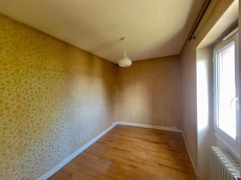 Maison - 65 m² - 5 pièces