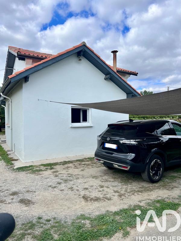 Maison - 88 m² - 6 pièces