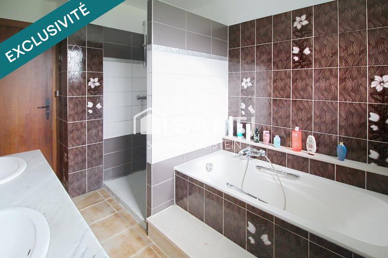 Maison - 125 m² - 6 pièces