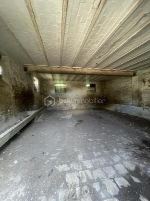 Maison - 184 m² - 4 pièces