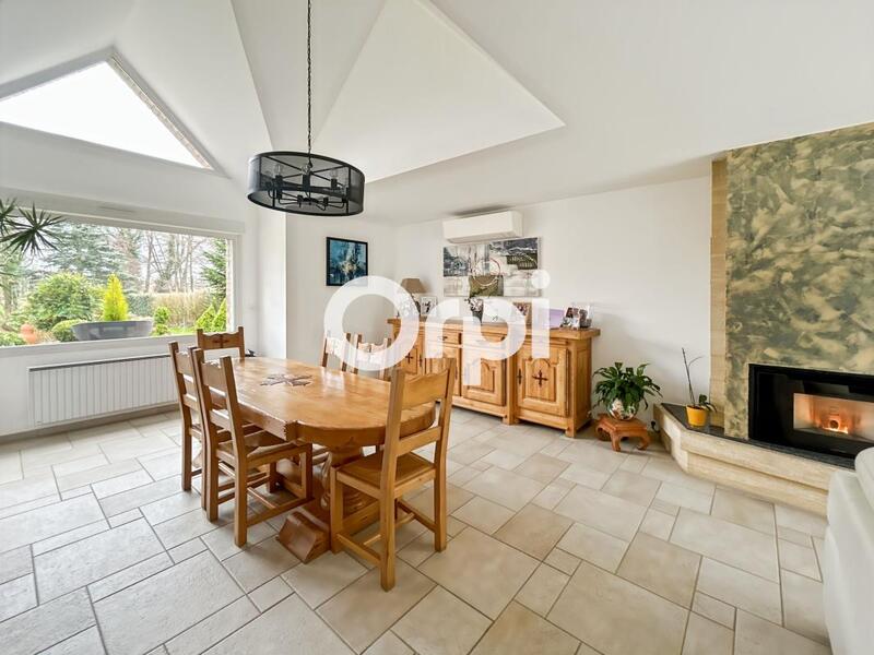 Propriété - 137 m² - 4 pièces
