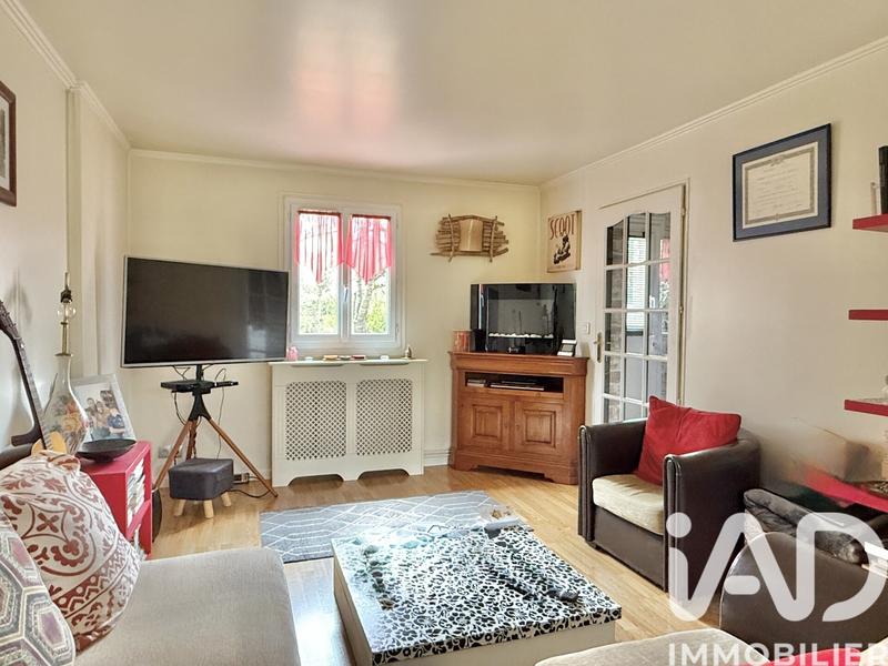 Maison - 95 m² - 5 pièces