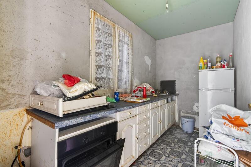 Propriété - 222 m² - 5 pièces