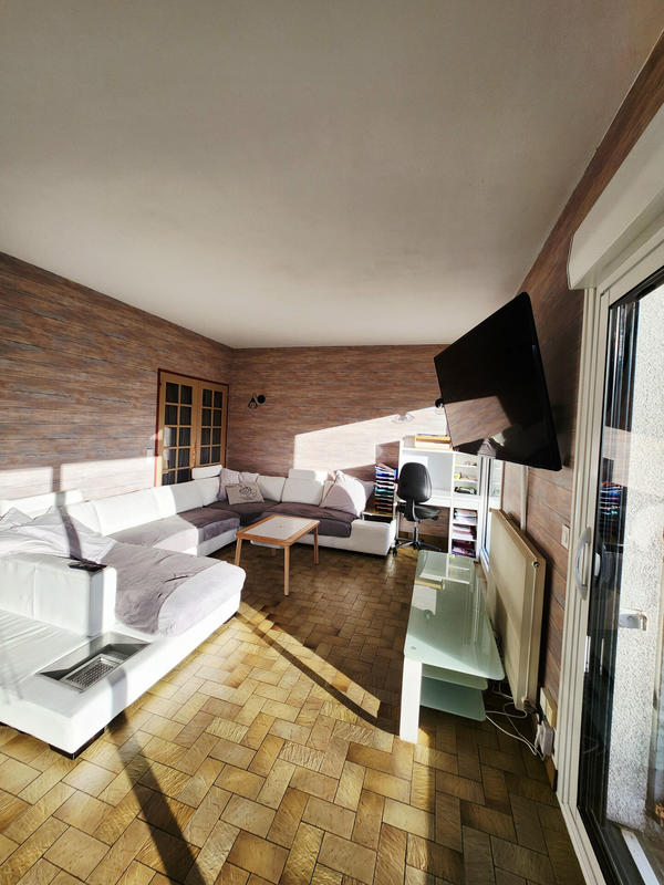 Maison - 144 m² - 7 pièces