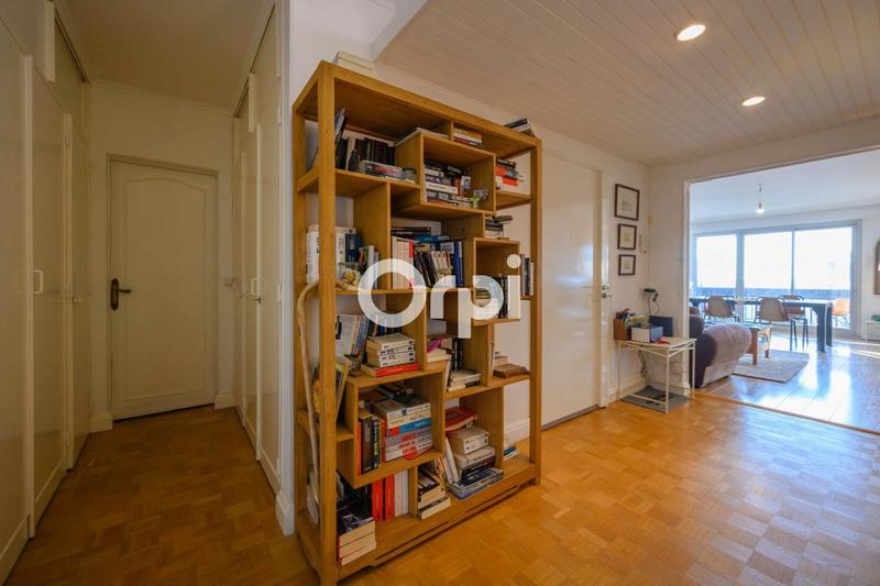 Appartement - 95 m² - 3 pièces