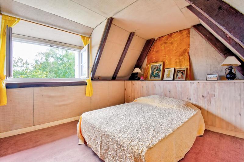 Maison - 180 m² - 8 pièces