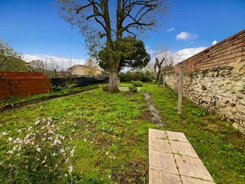 Maison - 96 m² - 6 pièces