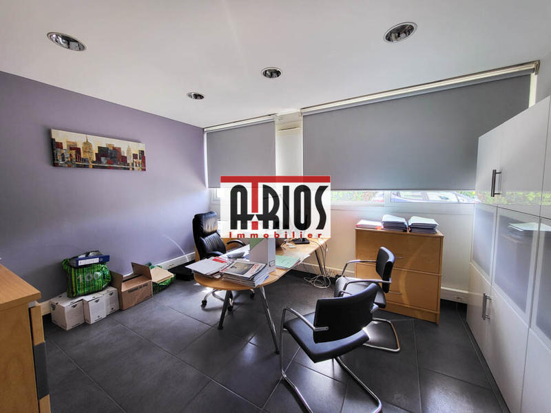 Bureau - 450 m²