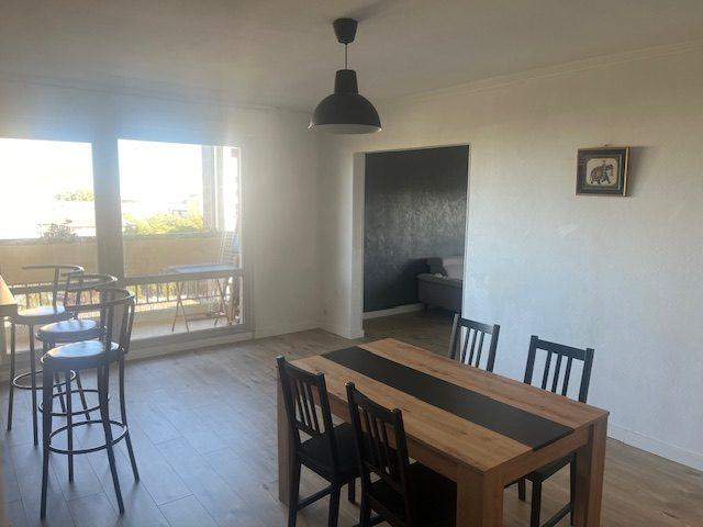 Appartement - 81 m² - 3 pièces