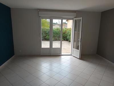 Maison en pierre - 83 m² - 5 pièces