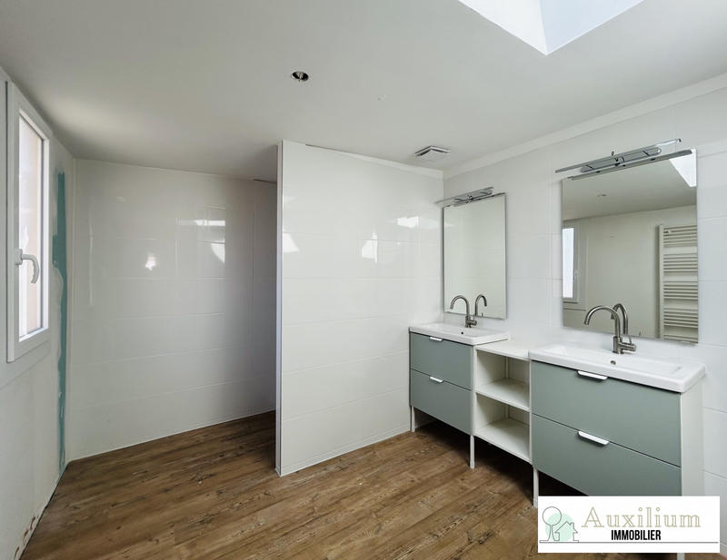 Maison ancienne - 132 m² - 6 pièces