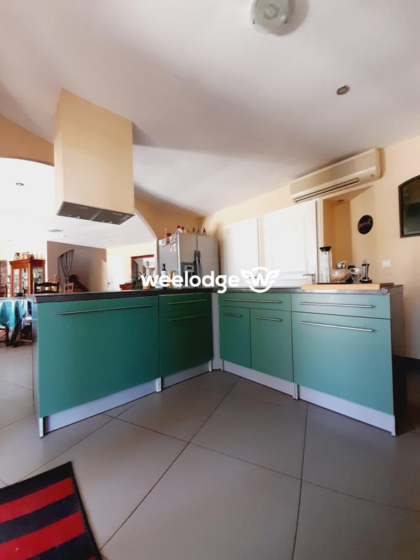 Maison - 140 m² - 4 pièces