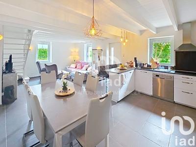 Maison - 140 m² - 5 pièces