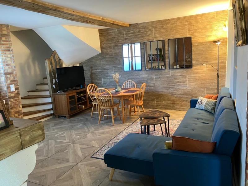 Maison - 194 m² - 8 pièces