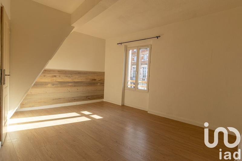 Appartement - 90 m² - 4 pièces