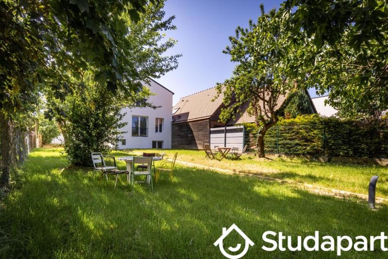 Chambre - 16 m² - 1 pièce