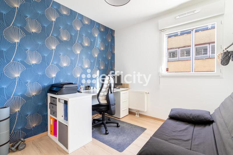 Appartement - 79 m² - 4 pièces