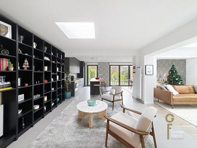 Maison - 157 m² - 5 pièces