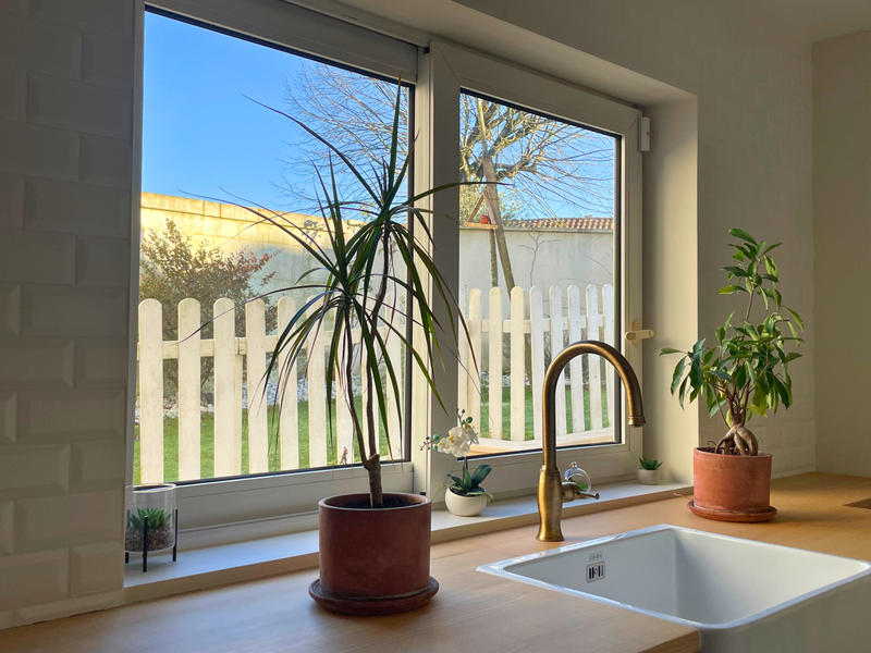 Maison - 256 m² - 9 pièces