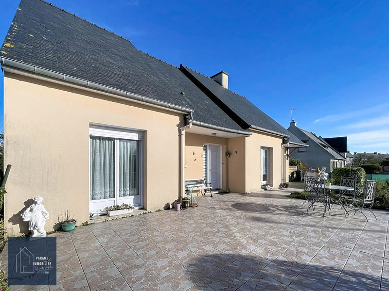 Maison - 92 m² - 4 pièces