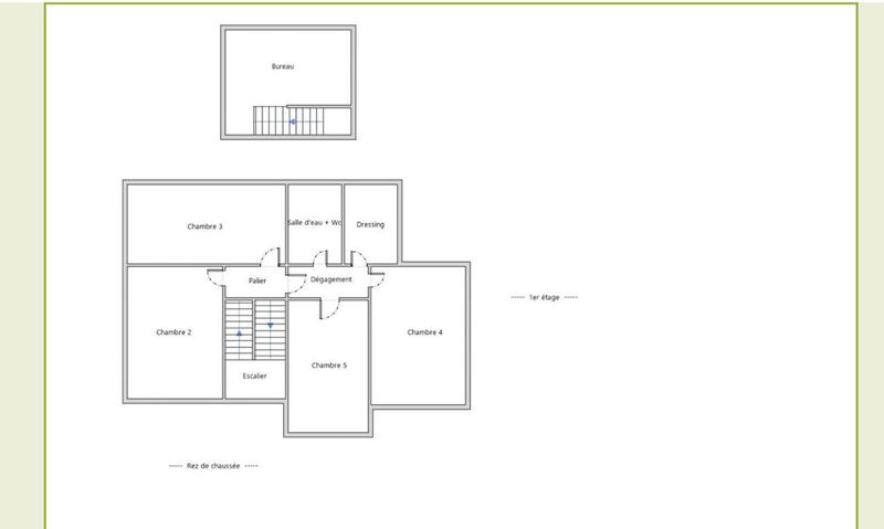 Maison - 220 m² - 10 pièces