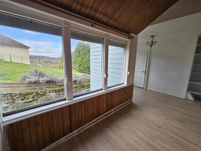 Maison - 158 m² - 8 pièces