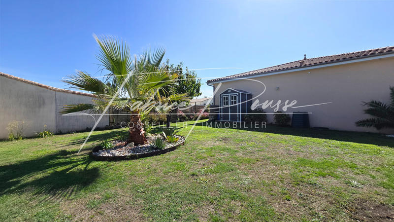 Propriété - 195 m² - 6 pièces