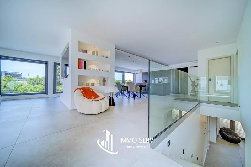 Appartement - 187 m²