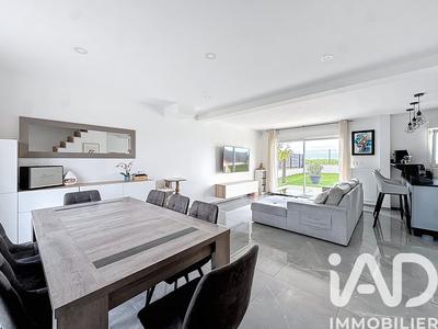 Maison - 106 m² - 5 pièces