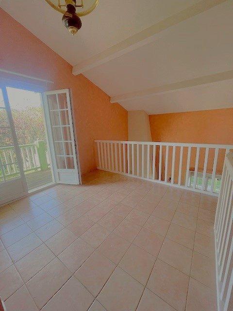 Maison - 127 m² - 6 pièces