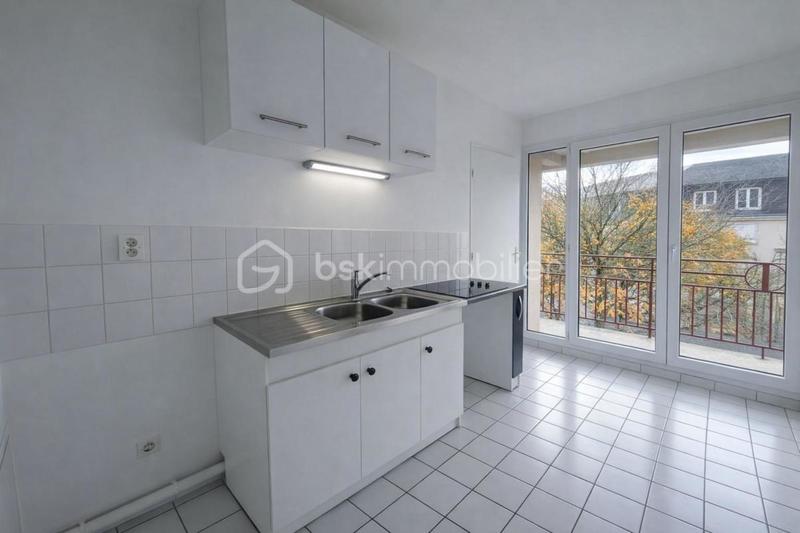 Appartement - 79 m² - 4 pièces